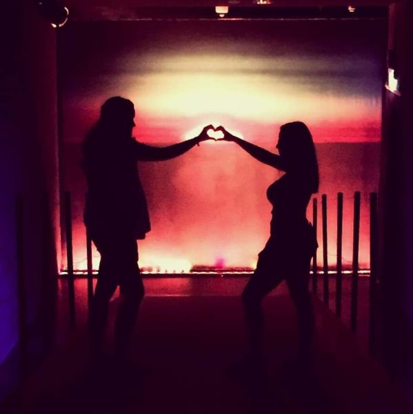 received 326061108324718